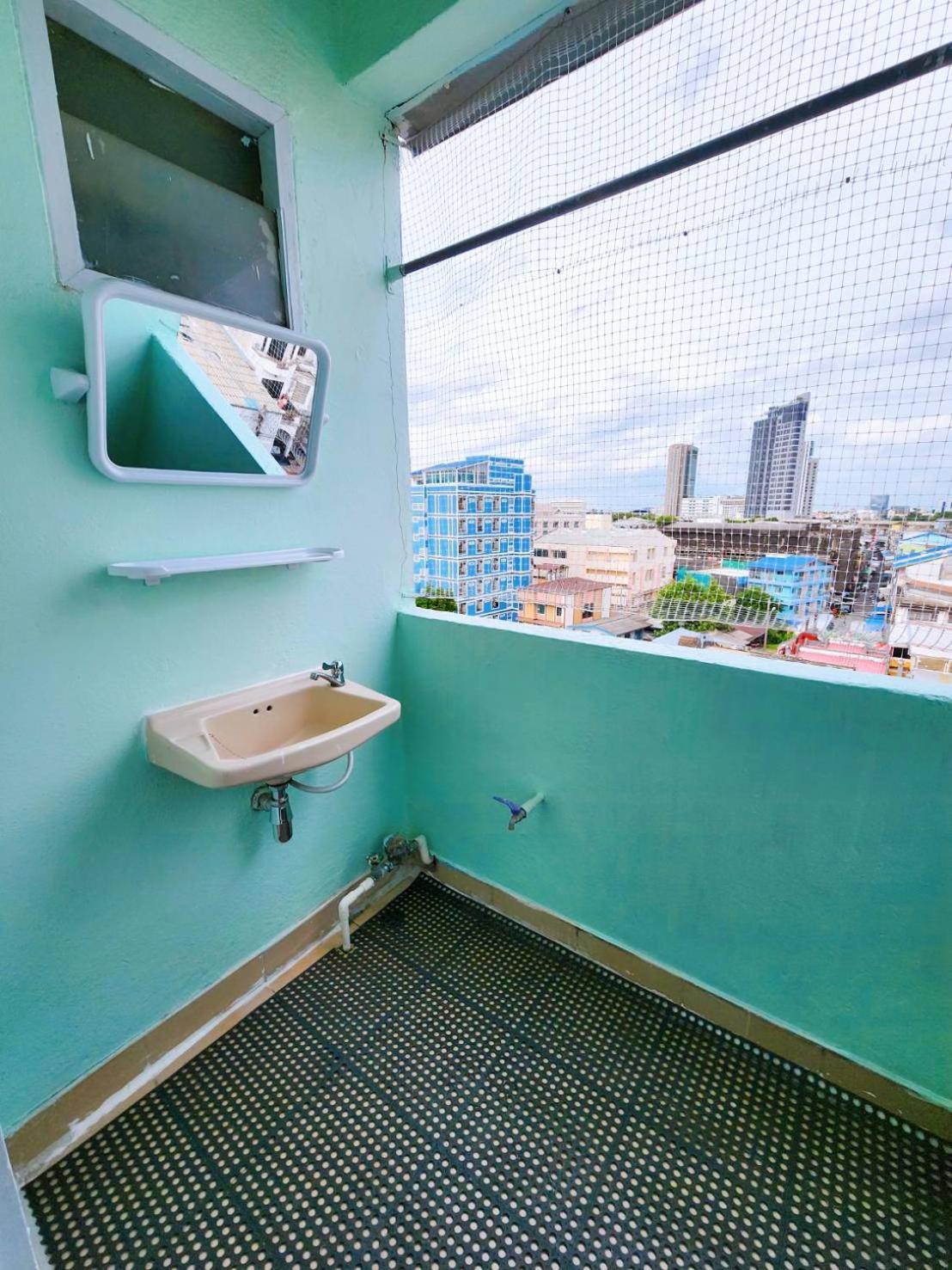 807-stp Homely Free Wi-fi And Near Bts Line Apartamento Bangkok